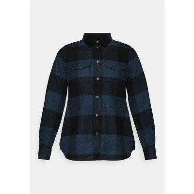 Image of FJÄLLRÄVEN Women&#039;s Canada Shirt W Sweater