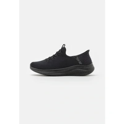 Image of Skechers Wide Fit Ultra FLEX 3.0 Trainers, Men&#039;s, Size: 9.5, Black Textile
