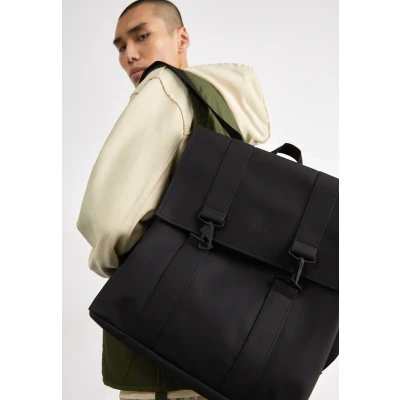 Image of Rains BAG Unisex Rucksack, Size: One Size, Black