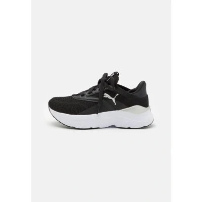 Image of Puma Softride Mayve Training shoe, Women&#039;s, Size: 4.5, Black/white Textile/synthetics