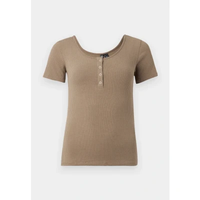 Image of Pieces Pckitte Basic Tshirt, Women&#039;s, Size: Large, Fossil