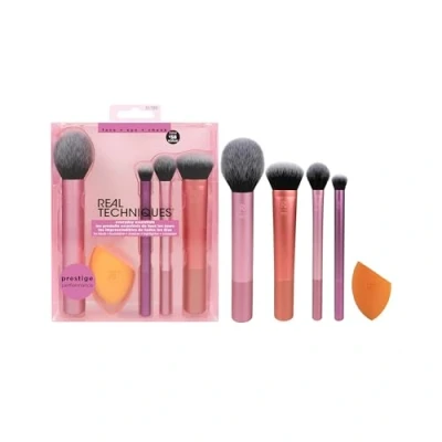 Image of Real Techniques Everyday Essentials (Worth £35)
