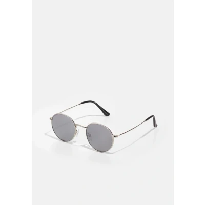 Image of CHPO LIAM Unisex Sunglasses, Size: One Size, Silver coloured