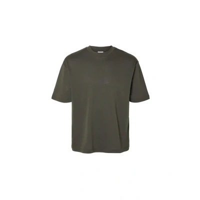 Image of Selected Homme Slhlooseoscar Oneck TEE Basic Tshirt, Men&#039;s, Size: Large, Forest night