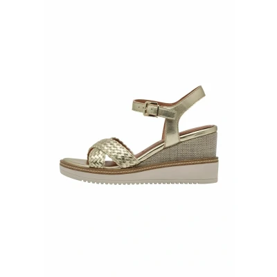 Image of Tamaris Platform sandals, Women&#039;s, Size: 36, Light gold shoes