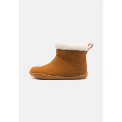 Image of Camper Classic ankle boots for kids, Size: 7.5K, Medium brown Suede