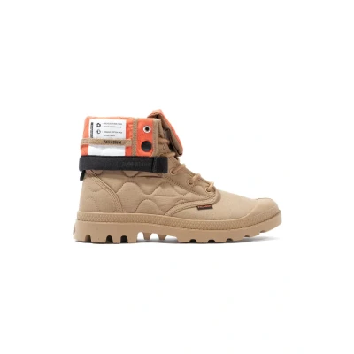 Image of Palladium Baggy Requilted Unisex Laceup ankle boots, Size: 3.5, Caramel Textile
