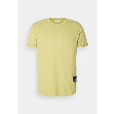 Image of Calvin Klein Jeans Badge TURN UP Sleeve Basic Tshirt, Men&#039;s, Size: XS, Leek green