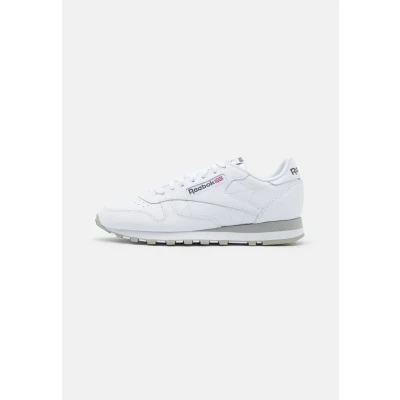 Image of Reebok Unisex Classic Leather Trainers, Ftwwht Pugry3 Purgry, 2.5 UK